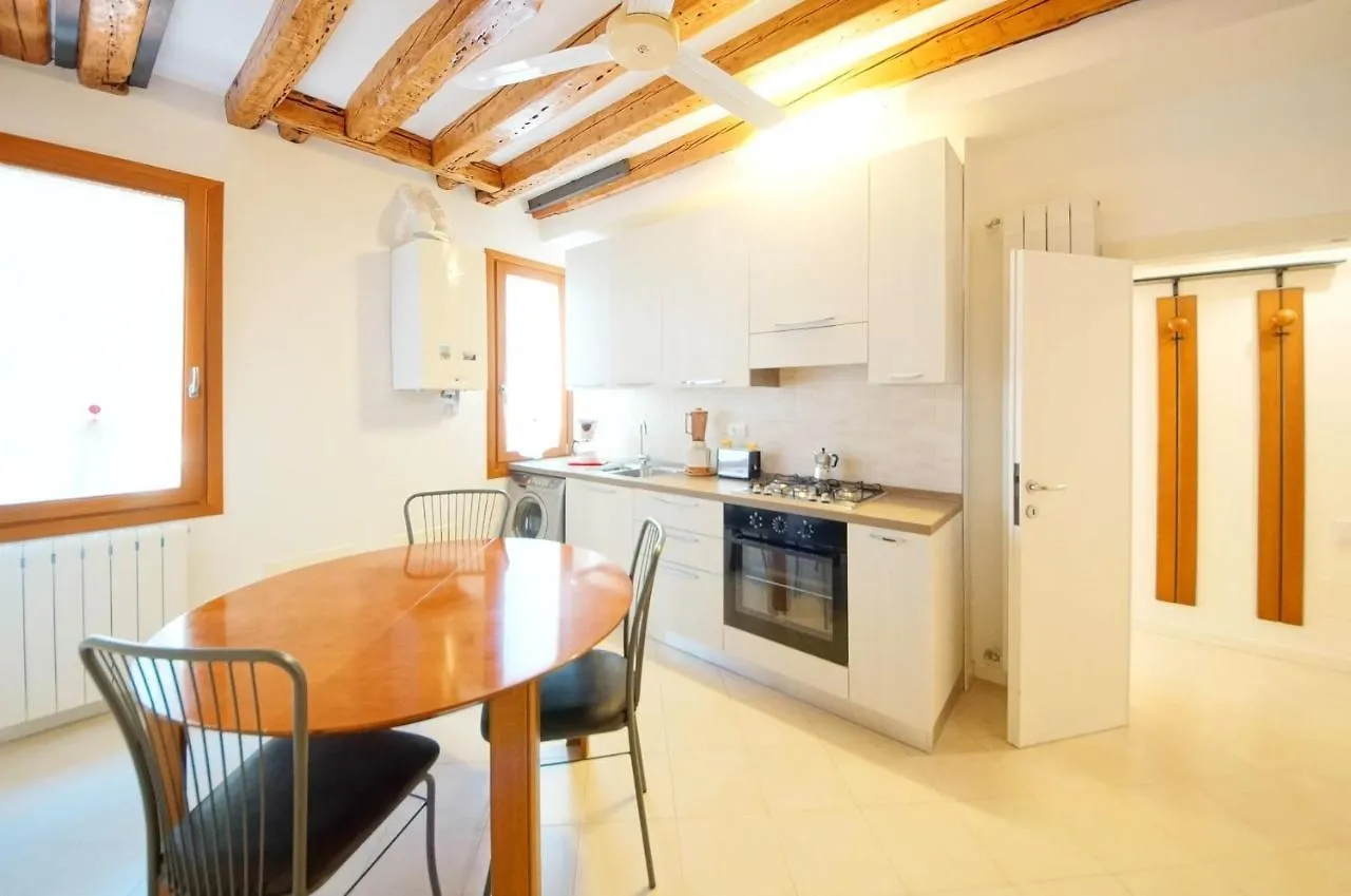 Dolcevita Apartments N 489 San Marco Venise