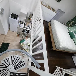 https://green-center-valery-sweet-house.hotels-amalfi.com