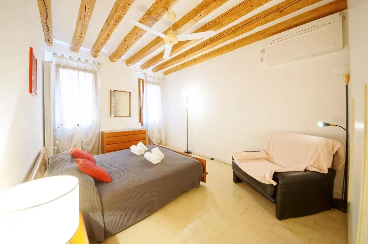 Dolcevita Apartments N 489 San Marco Venecia Italia